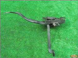 HYUNDAI TERRACAN 2002r - ZAMEK MASKI