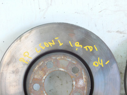 SEAT LEON I 1.9 TDI 04r TARCZE HAMULCOWE PRZÓD PARA