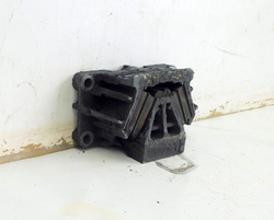 MB ACTROS MP3 MP2 ŁAPA PODUSZKA SKRZYNI BIEGÓW PRAWA