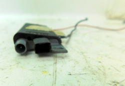 AUDI 80 B4 2.0 93r WZMACNIACZ ANTENOWY 