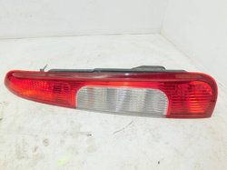FORD FOCUS C-MAX MK1 LAMPA PRAWY TYŁ