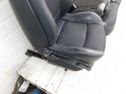 RENAULT LAGUNA II 2006r KOMBI FOTELE KOMPLET