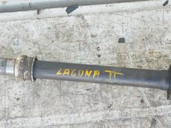 RENAULT LAGUNA II 03r 2.0T PÓŁOŚ PRAWY PRZÓD 