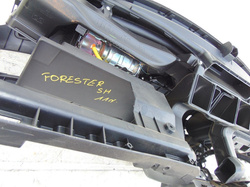 SUBARU FORESTER III SH 11r DESKA ROZDZIELCZA  EU