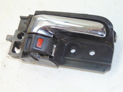 TOYOTA AVENSIS T25 07r KLAMKA DRZWI PRZÓD PRAWY