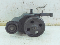 FORD FOCUS Mk1 1.8 1999r POMPA WSPOMAGANIA 2S41-3A696-AA