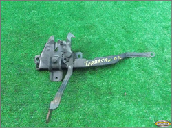 HYUNDAI TERRACAN 2002r - ZAMEK MASKI