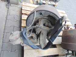 VOLVO FM12 FH12 01r ZWROTNICA PIASTA PRAWY PRZÓD