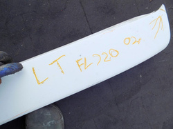 VOLVO FL 220 03r OWIEWKA ZAKABINOWA LEWA