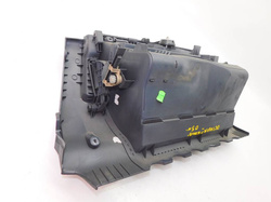 SKODA OCTAVIA II 2005r SCHOWEK PASAŻERA