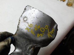 BMW X5 F15 X6 F16 M50d 3.0 15r OSŁONA OBUDOWA