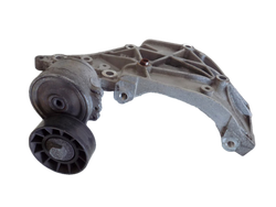 VOLVO S40 II V50 2.0D 08 ROLKA NAPINACZ PASKA ŁAPA