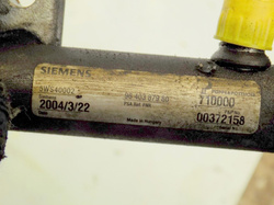 CITROEN BERLINGO I LISTWA WTRYSKOWA 90640387980