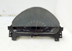 MERCEDES W168 A170 1.7D 98r LICZNIK ZEGARY PRĘDKOŚCIOMIERZ A1685403911
