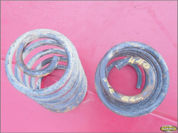 VOLVO 440 1.8 94r - SPRĘŻYNA TYŁ