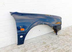 AUDI 80 B4 2.0 94r BŁOTNIK PRAWY PRZÓD 