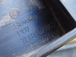 VW TOUAREG I 2.5 TDI 03r ŚLIZG ZDERZAKA PRAWY TYŁ