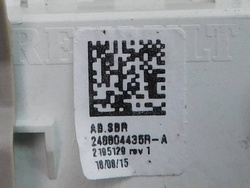 RENAULT CAPTUR I 2015r - LAMPKA PODSUFITKI