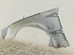 BŁOTNIK PRAWY PRZÓD AUDI S5 A5 8W F5 PRZEDLIFT Lakier LS9R