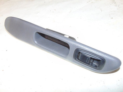  TOYOTA AVENSIS T22 00r PANEL PRZEŁĄCZNIK LEWY TYŁ