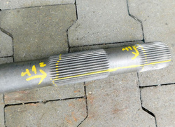 IVECO EUROCARGO 120E21 19,5" 02-08 PÓŁOŚ PRAWY TYŁ Z BLOKADĄ 41 FREZ 