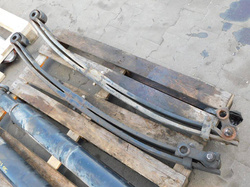 IVECO STRALIS PACER 260 05r RESOR PRZÓD