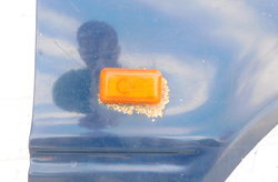 AUDI 80 B4 2.0 94r BŁOTNIK PRAWY PRZÓD 