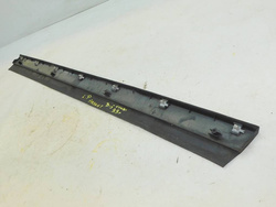 VW PASSAT B5 99r LISTWA DOLNA Z DRZWI LEWA PRZÓD