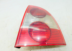 VW PASSAT B5 FL 1.9 TDI LAMPA PRAWY TYŁ SEDAN