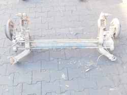 CITROEN BERLINGO PARTNER I 1.6HDI 08r BELKA ZAWIESZENIA TYŁ OŚ BĘBNY