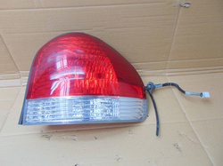 HYUNDAI SANTA FE I 2.0 CRDI 05r LAMPA TYŁ PRAWY