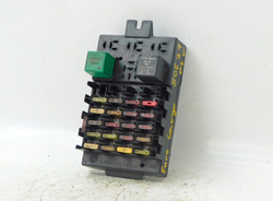 IVECO EUROCARGO 80E21 17,5" 5,9L 04r SKRZYNKA BEZPIECZNIKÓW