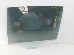 BMW F20 120i 18r 5D SZYBA DRZWI LEWY TYŁ 