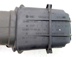 VW PASSAT B5 FL 1.9 TDI WYBIERAK LEWAREK ZMIANY BIEGÓW 8D0711025AC 5B