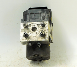 VW PASSAT B5 1.9 TDI 98r POMPA ABS 0265216411 0273004132