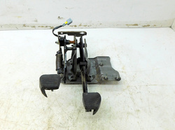 PEUGEOT 207 1.4b 5D 06r PEDAŁ PEDAŁY HAMULCA SPRZĘGŁA 968254768