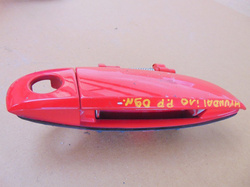 HYUNDAI i10 1.25 09r KLAMKA PRAWY PRZÓD