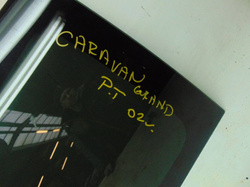 DODGE GRAND CARAVAN III 02r SZYBA TYŁ PRAWY