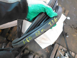 VOLVO S60 I 2002r USZCZELKA KLAPY TYŁ