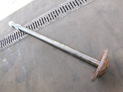 IVECO EUROTECH 99r PÓŁOS PRAWA BLOKADA 101CM 46Z