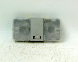 RENAULT KOLEOS I 2.0D 09r OŚWIETLENIE WNĘTRZA LAMPKA KABINY