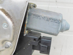 AUDI A6 C5 98r SEDAN PODNOŚNIK SZYBY PRAWY TYŁ