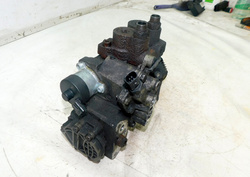 MB ACTROS MP4 12r EURO 5 POMPA WTRYSKOWA A4700900850