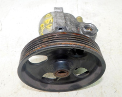 VOLVO V40 S40 1.9D 02r POMPA WSPOMAGANIA 8200071050