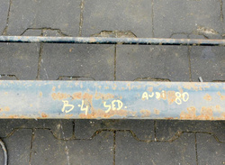 AUDI 80 B4 2.0 93r SEDAN BELKA ZAWIESZENIA TYŁ KOMPLETNA 