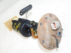 HYUNDAI SONATA IV LIFT 02r CZUJNIK POZIOMU PALIWA