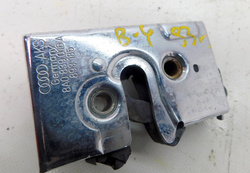 AUDI 80 B4 2.0 94r ZAMEK DRZWI PRAWY TYŁ 8A0839016A