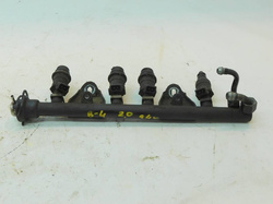 AUDI 80 B4 2.0 94r LISTWA WTRYSKOWA WTRYSKIWACZE 
