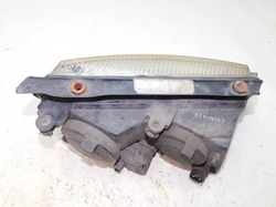 VW PASSAT B5 1.6 97r - LAMPA LEWY PRZÓD