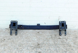 RENAULT KOLEOS I 2.0D 09r BELKA ZDERZAKA PRZÓD PAS PRZEDNI 